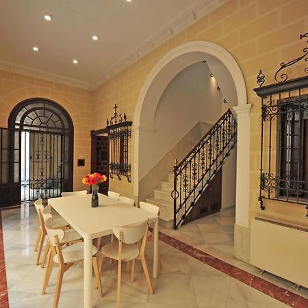 Palacio Centro Terraza 8 Dormitorios Jerez de la Frontera Exterior foto